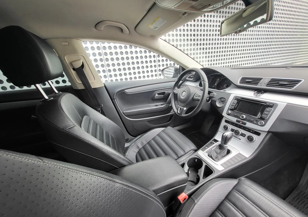 Volkswagen CC cena 53500 przebieg: 102000, rok produkcji 2015 z Łomża małe 352